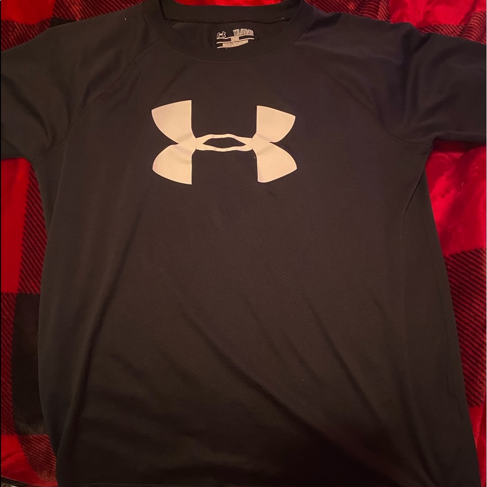 no stains or damage, will be washed before sent😁